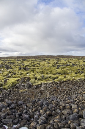 Sur la route vers Blue Lagoon depuis Reykjavik Sur la route vers Blue Lagoon depuis Reykjavik
www.laffprod.com/fr/roadtrips/islande/islande-partie-3