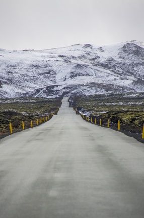 Sur la route vers Blue Lagoon depuis Reykjavik Sur la route vers Blue Lagoon depuis Reykjavik
www.laffprod.com/fr/roadtrips/islande/islande-partie-3